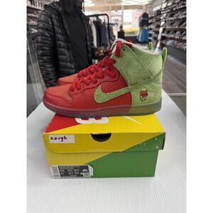 Size 9.5 - Nike SB Dunk High Pro QS Strawberry Cough Red/Green CW7093-600 2021